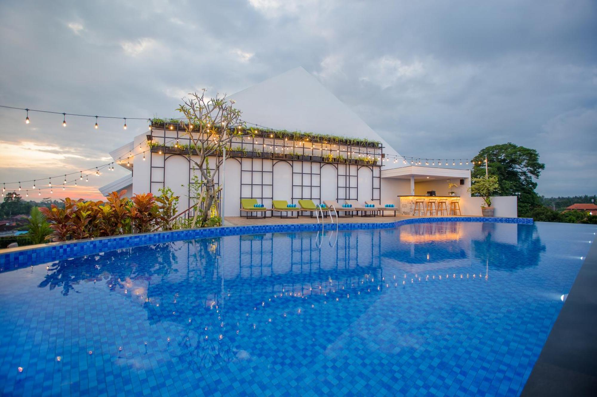 Rv Hotel Gianyar أوبود المظهر الخارجي الصورة